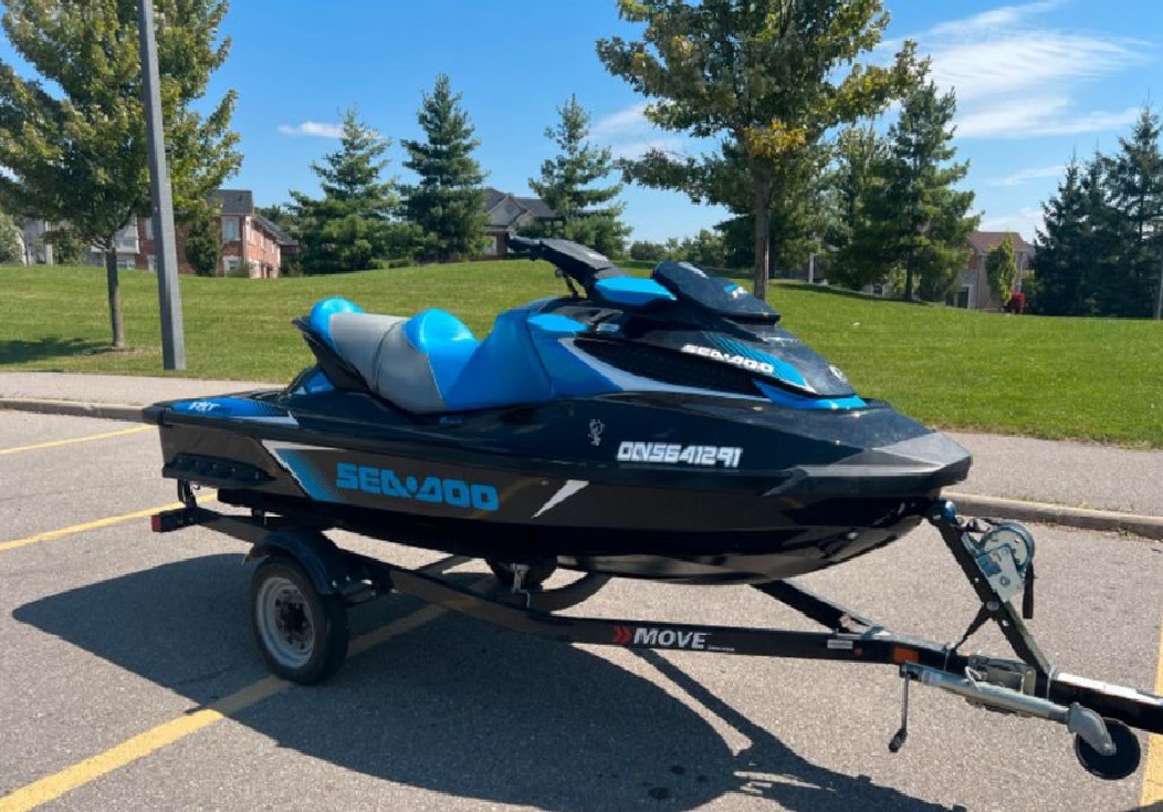 2017 Sea-Doo RXT 260 Supercharged